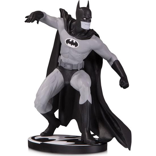 Batman: Black & White Statue Batman by Gene Colan 17 cm