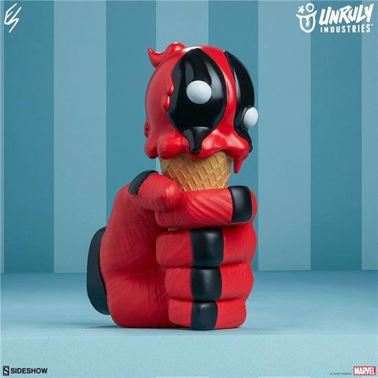 Deadpool: Deadpool Marvel One Scoops Vinyl Figure 17 cm