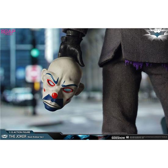 Batman: The Joker (Bank Robber Version) Action Figure 1/12 17 cm