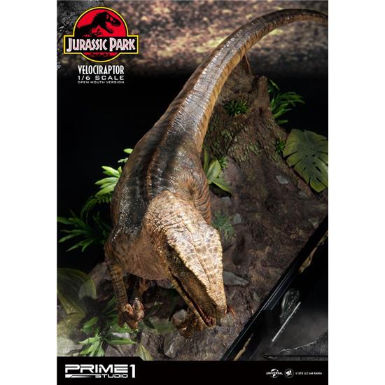Jurassic Park & World: Velociraptor Statue 1/6 41 cm