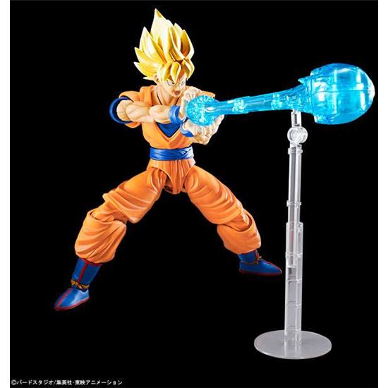 Manga & Anime: Super Saiyan Son Goku Plastic Model Kit 18 cm