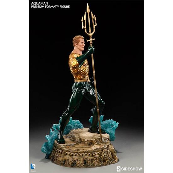 Justice League: Aquaman Premium Format Figure 61 cm