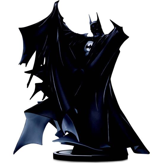 Batman: Batman Black & White Deluxe Statue by Todd McFarlane 24 cm