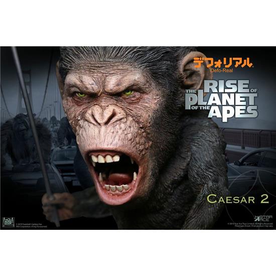 Planet of the Apes: Caesar Spear Ver. Deform Real Series Soft Vinyl Statue 15 cm