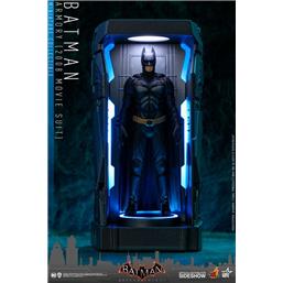 Batman: Batman: Arkham Knight Miniature Collectible Set Armory 12 cm