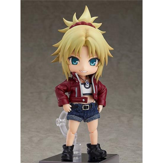 Manga & Anime: Saber of Red Casual Nendoroid Doll Action Figure 14 cm