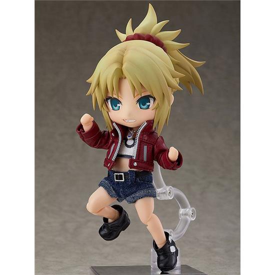 Manga & Anime: Saber of Red Casual Nendoroid Doll Action Figure 14 cm