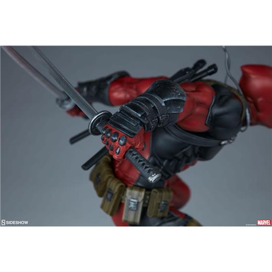 Deadpool: Deadpool Premium Format Statue 52 cm