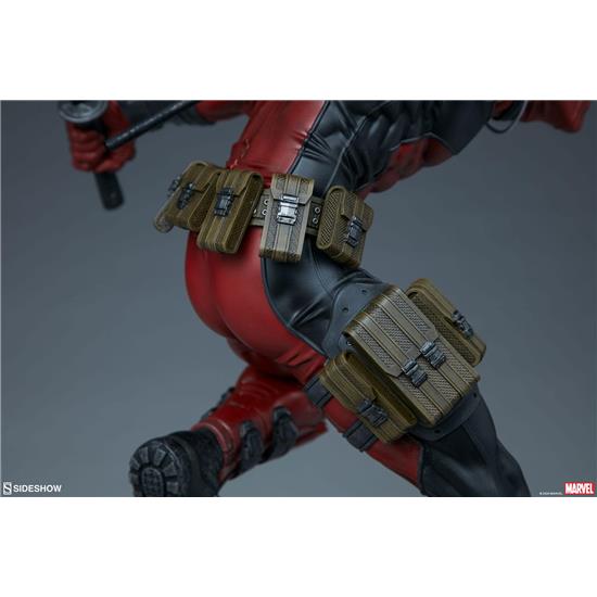 Deadpool: Deadpool Premium Format Statue 52 cm