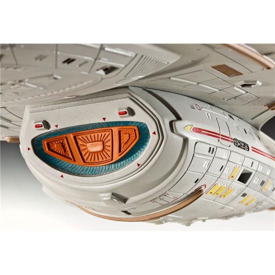 Star Trek: U.S.S. Voyager Model Kit 1/670 51 cm