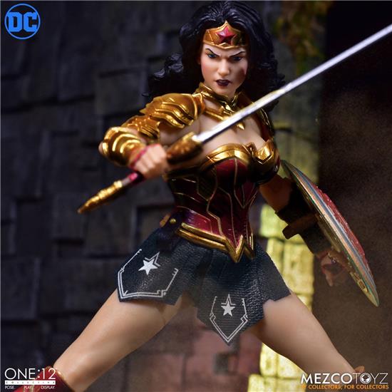 DC Comics: Wonder Woman Action Figure 1/12 17 cm
