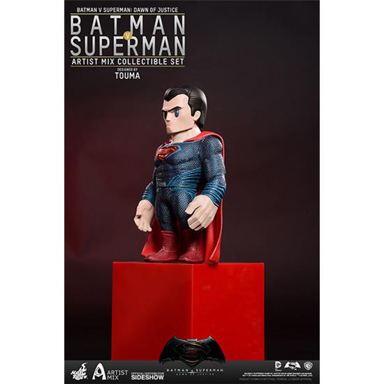Superman: Batman v Superman Artist Mix Bobble-Head Superman