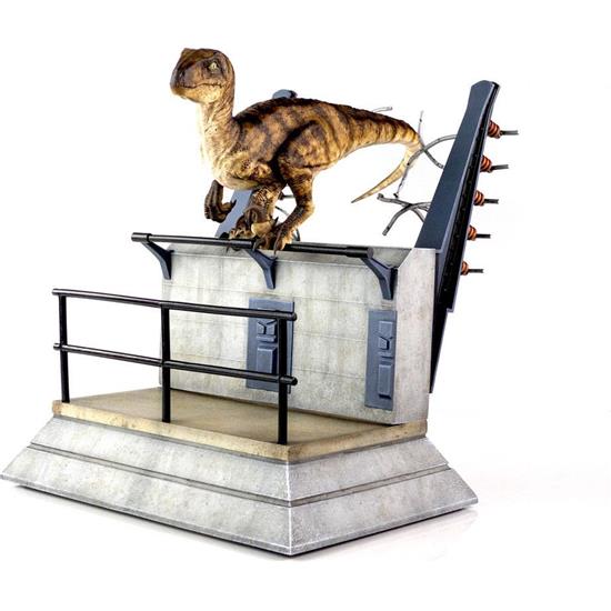 Jurassic Park & World: Raptor Breakout Statue 30 cm