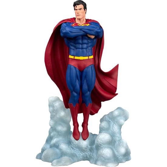 Superman: Superman Ascendant Statue 25 cm