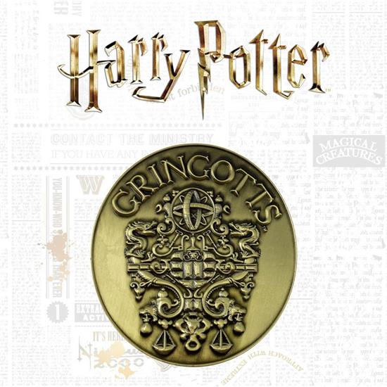 Harry Potter: Gringotts Crest Medallion Limited Edition