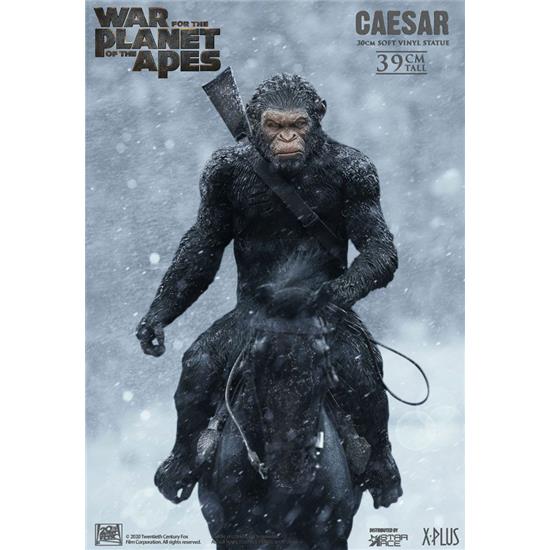 Planet of the Apes: Caesar with Gun Soft Vinyl Statue 39 cm