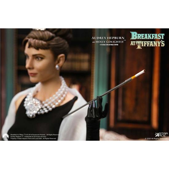 Breakfast at Tiffany´s: Holly Golightly (Audrey Hepburn) Deluxe Version Statue 1/4 52 cm