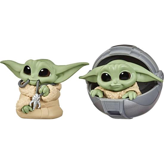 Star Wars: The Child Pram & Mandalorian Necklace Bounty Collection Figures 2-Pack