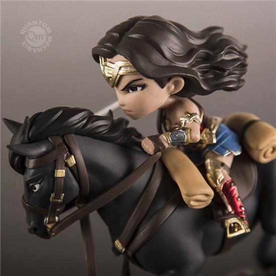 DC Comics: Wonder Woman Movie Q-Fig MAX Figure 15 cm